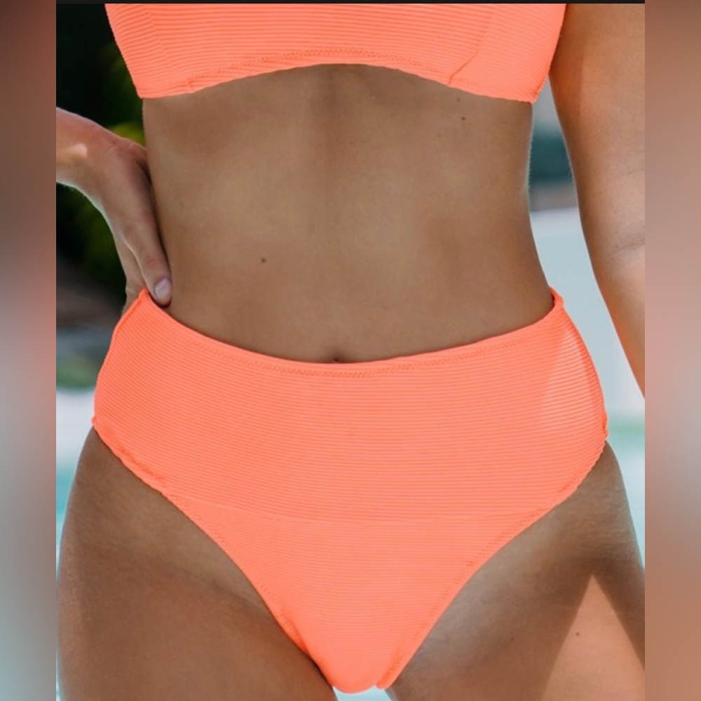 Popvil Peachy High rise bikini bottom